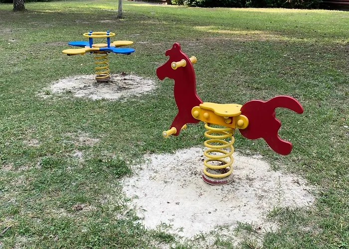 Napsugár Retro Apartman Gárdony