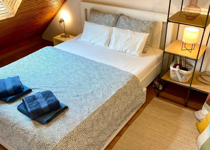 Napsugár Retro Apartman Gárdony